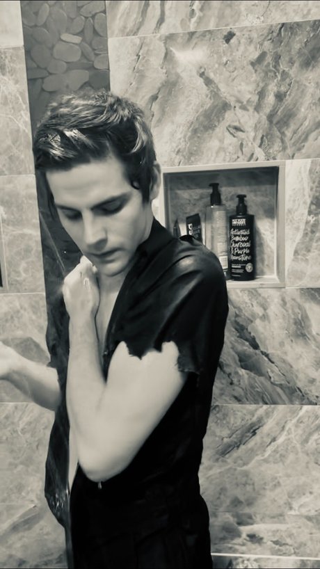 Foto desnuda filtrada de OnlyFans de Peter Pan