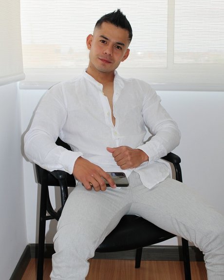 Foto desnuda filtrada de OnlyFans de Andres