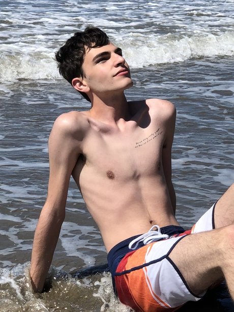 Foto desnuda filtrada de OnlyFans de Quinn Swift