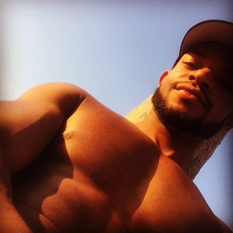 Foto desnuda filtrada de OnlyFans de Stefan