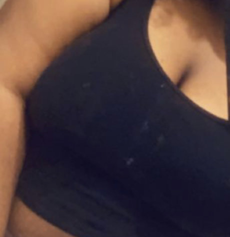 Foto desnuda filtrada de OnlyFans de Queenk