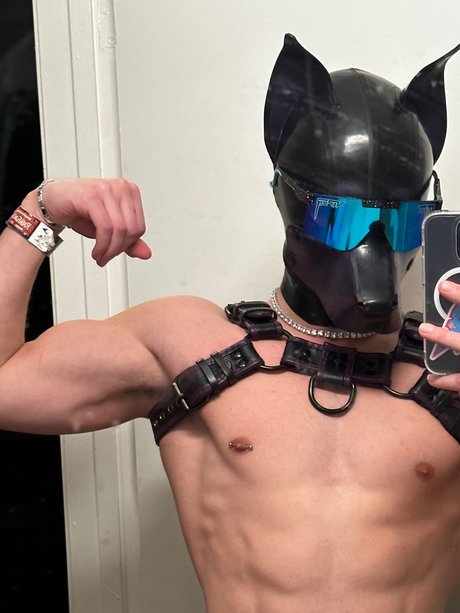 Foto desnuda filtrada de OnlyFans de Royce
