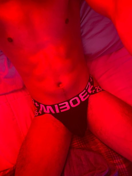 Foto desnuda filtrada de OnlyFans de Pup Mataps