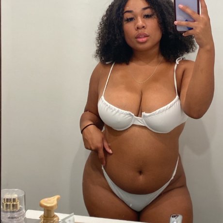 Angel Luvv 