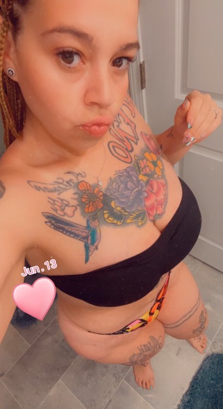 Foto desnuda filtrada de OnlyFans de Prettytaina