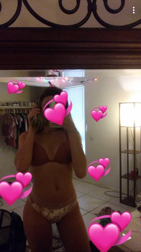 Foto desnuda filtrada de OnlyFans de Kate