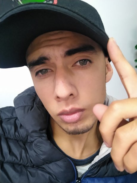Foto desnuda filtrada de OnlyFans de Roberto Gomez Romero