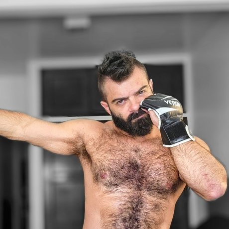 Foto desnuda filtrada de OnlyFans de Rico Rosa