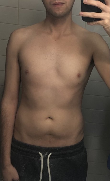 Foto desnuda filtrada de OnlyFans de Rhettmitchell91