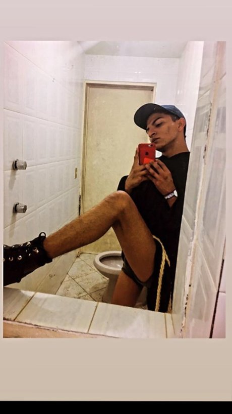 Foto desnuda filtrada de OnlyFans de Kevin