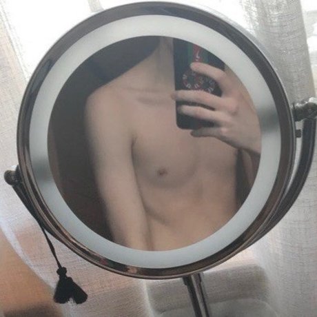 Foto desnuda filtrada de OnlyFans de Reve Dean