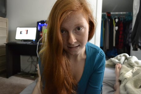 Redlovelyred