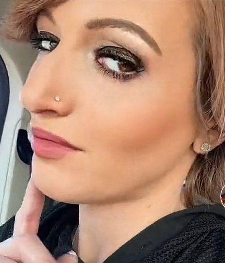 Foto desnuda filtrada de OnlyFans de Redhotbox