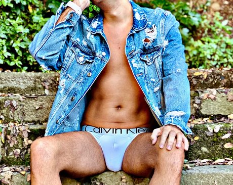 Foto desnuda filtrada de OnlyFans de ray
