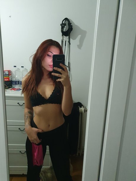 Foto desnuda filtrada de OnlyFans de Auriii