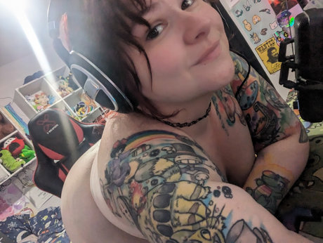 Foto desnuda filtrada de OnlyFans de Rainbow Zilla