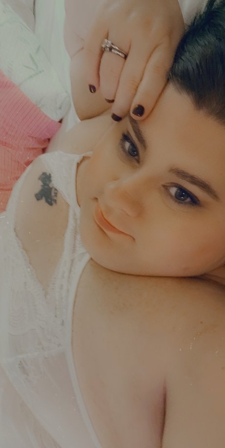 Foto desnuda filtrada de OnlyFans de Sweet And Wet