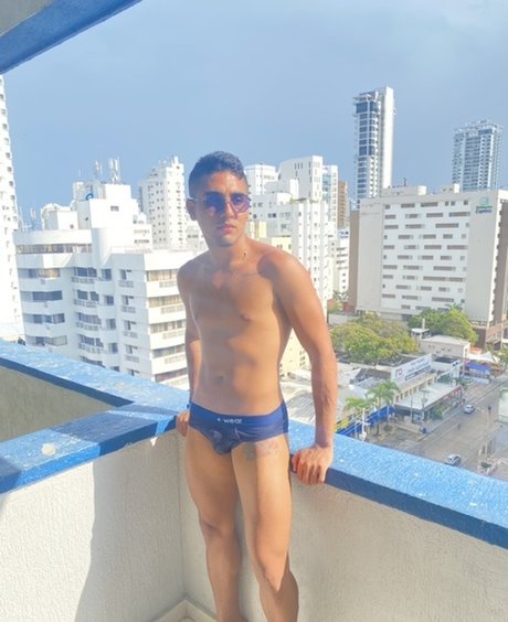 Foto desnuda filtrada de OnlyFans de Rafael A Ditta