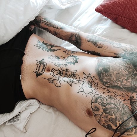 Foto desnuda filtrada de OnlyFans de Mateo Vsquez Tattoo