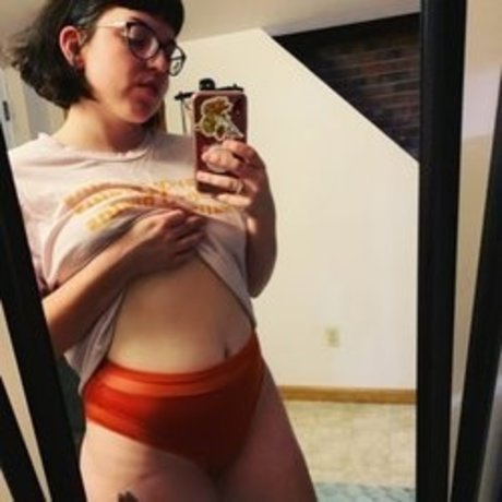 Foto desnuda filtrada de OnlyFans de Call Me Jess