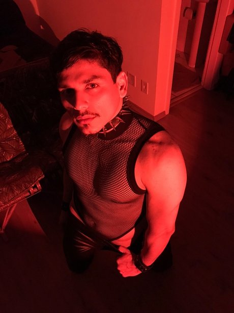 Foto desnuda filtrada de OnlyFans de Axelfrancoxxx