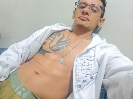 Foto desnuda filtrada de OnlyFans de Ron69steven