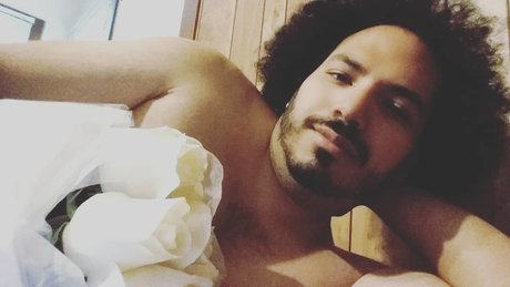 Foto desnuda filtrada de OnlyFans de Romantic Romeo