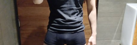 Foto desnuda filtrada de OnlyFans de Sexgogomask