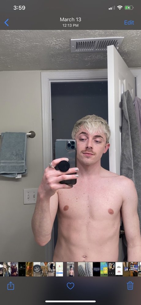Foto desnuda filtrada de OnlyFans de Rob