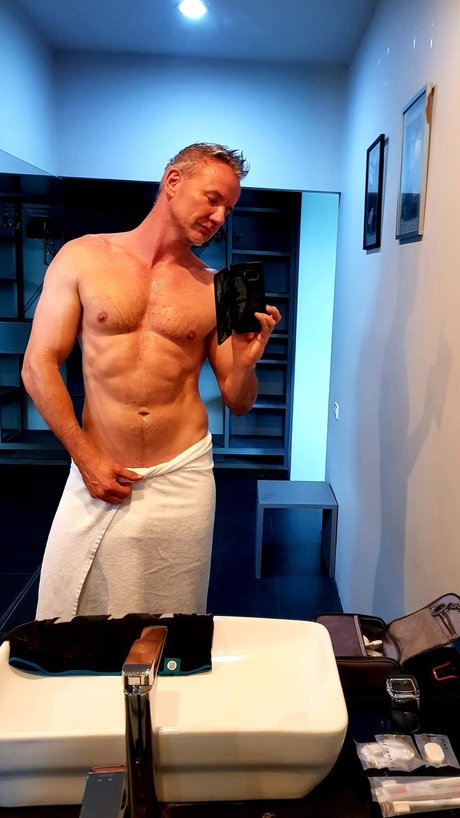 Foto desnuda filtrada de OnlyFans de Martin B