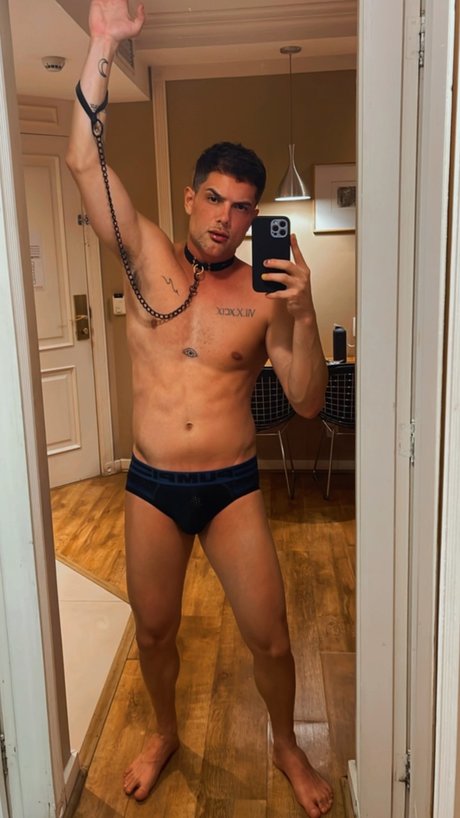 Foto desnuda filtrada de OnlyFans de marlonschuck