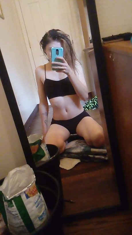 Foto desnuda filtrada de OnlyFans de Jazzie Bell