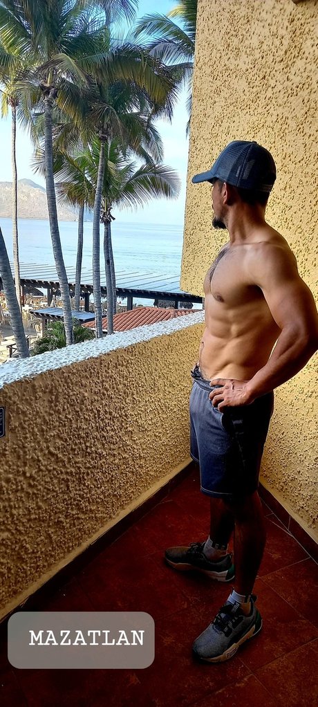Foto desnuda filtrada de OnlyFans de Mario Hot
