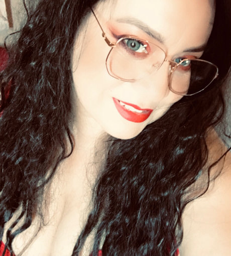 Foto desnuda filtrada de OnlyFans de Anika Magia