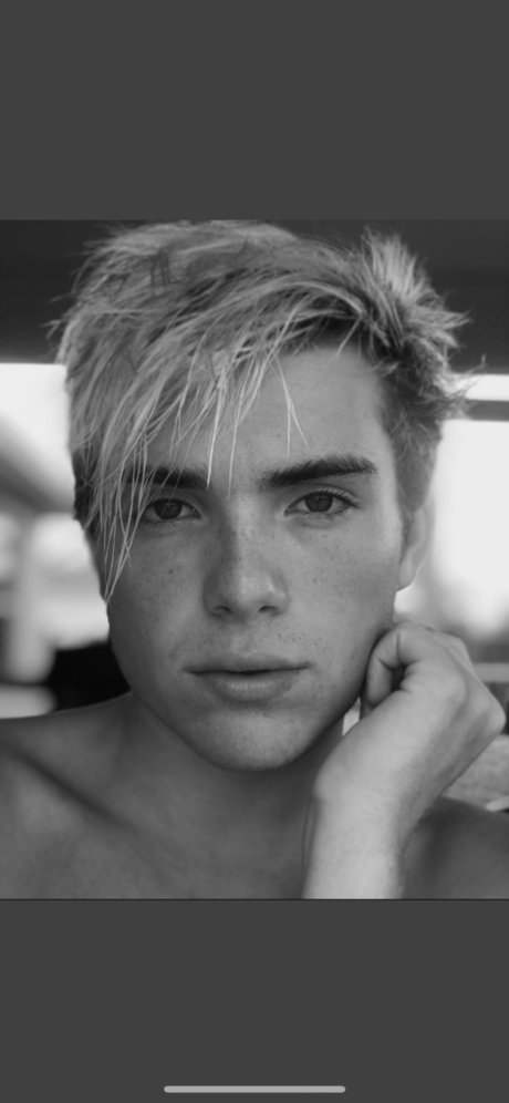 Ashton Kole