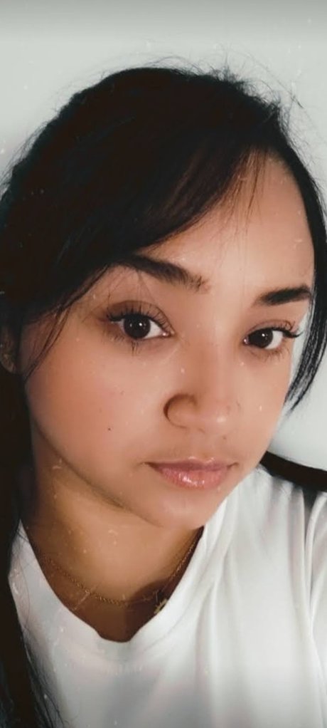 Foto desnuda filtrada de OnlyFans de Johana