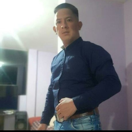 Foto desnuda filtrada de OnlyFans de Mauricio Rivera