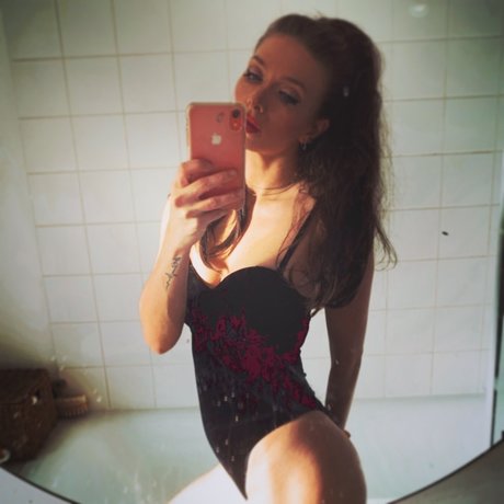 Foto desnuda filtrada de OnlyFans de Bambi
