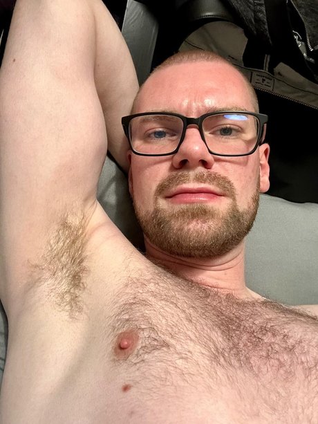 Foto desnuda filtrada de OnlyFans de Matt Bang