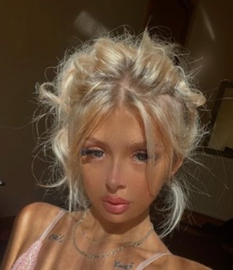 Masie Rose 