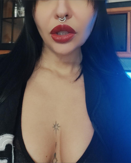 Foto desnuda filtrada de OnlyFans de Mashareal84