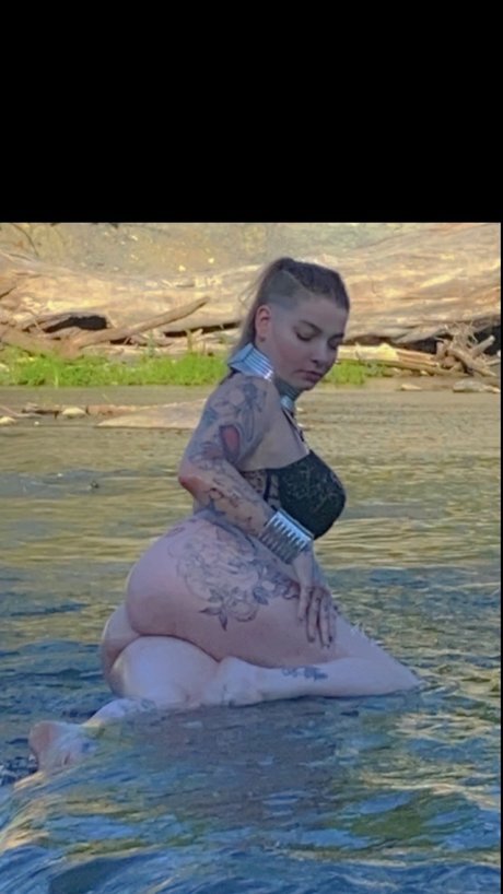 Foto desnuda filtrada de OnlyFans de Maryjayne
