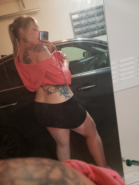 Foto desnuda filtrada de OnlyFans de Scarlet