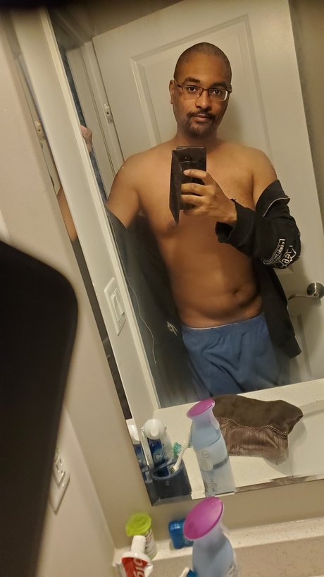 Foto desnuda filtrada de OnlyFans de Blackstar1191