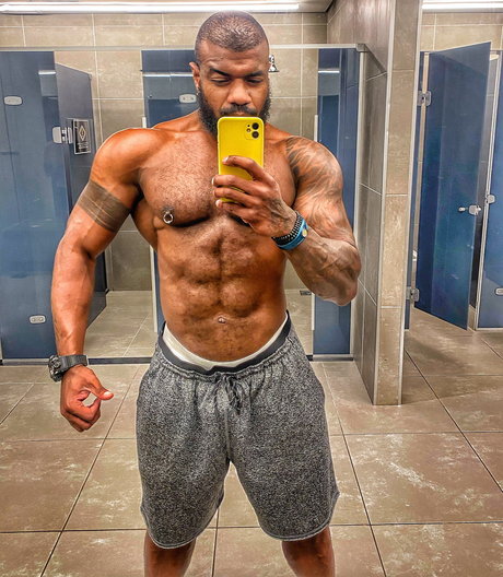 Foto desnuda filtrada de OnlyFans de Black Muscular Brazil