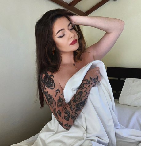 Beau Rose