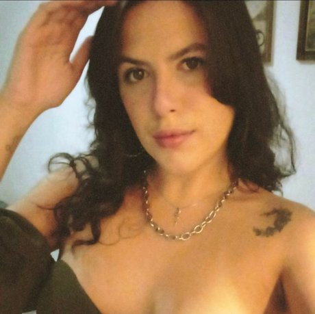Foto desnuda filtrada de OnlyFans de Mayababy