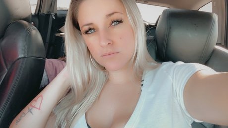 Foto desnuda filtrada de OnlyFans de Ashley May