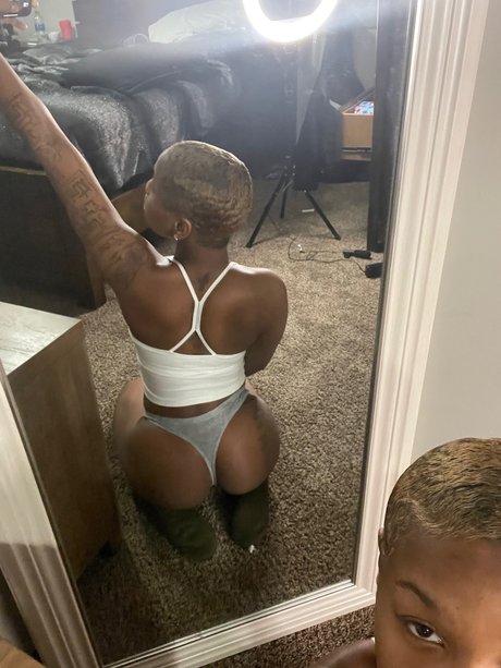Foto desnuda filtrada de OnlyFans de Sheilah Grey