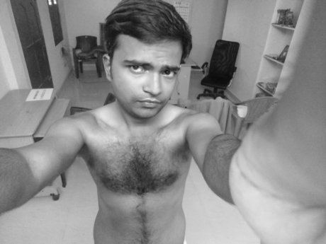 Foto desnuda filtrada de OnlyFans de Mayanmandev